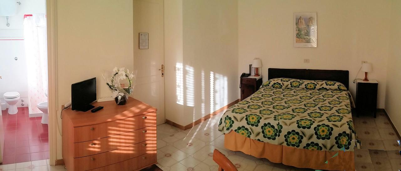 Albergo Italia - Vintage Hotel Capri Bagian luar foto